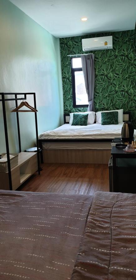 Nature Village Hostel Bangkok Eksteriør bilde